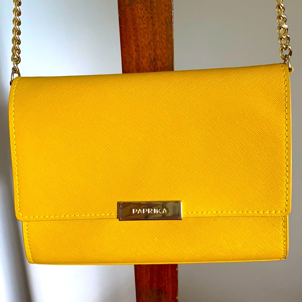 PAPRIKA Yellow and Gold Chain Crossover Purse